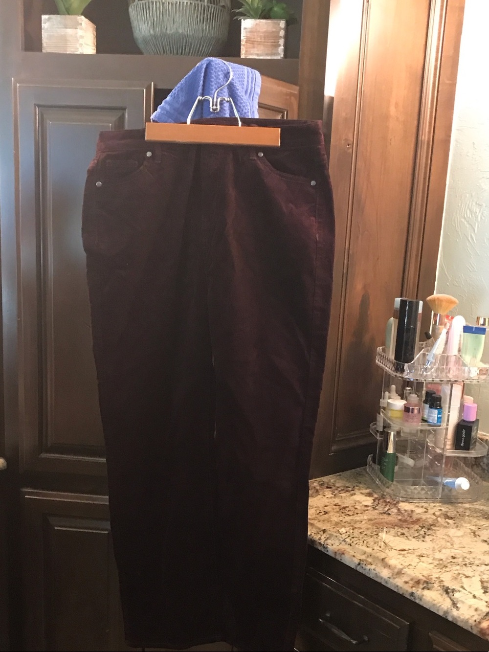 Buffalo David Bitton womens  Corduroy Pants in Deep Burgundy